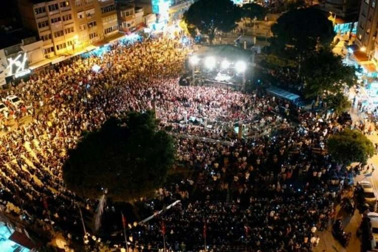 Bergama Kermesi’nde ünlüler geçidi haberinin görseli