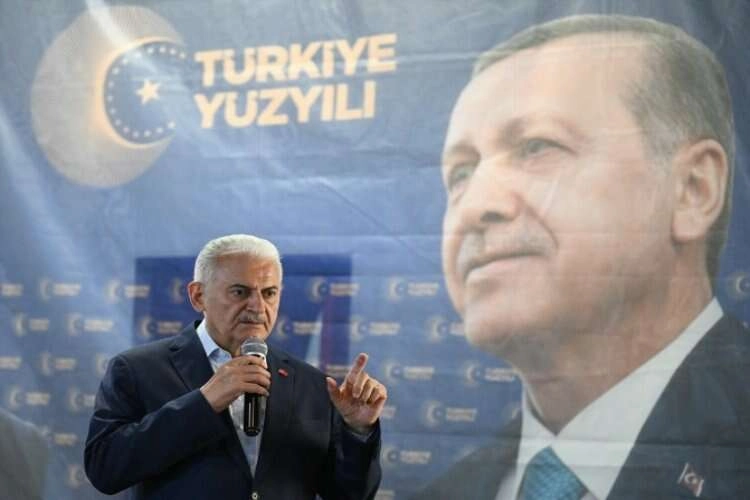 Binali Yıldırım: Göçmenler gidecekler, onların planı yapıldı haberinin görseli