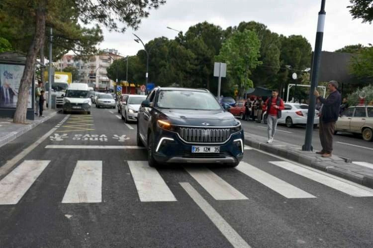 Yerli otomobil TOGG, Manisa'da büyük ilgi gördü haberinin görseli