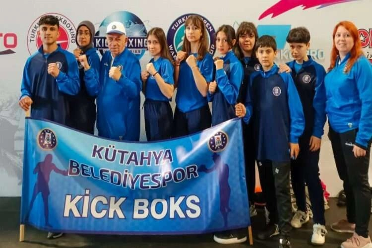 Kütahyalı sporcular madalya ile döndü