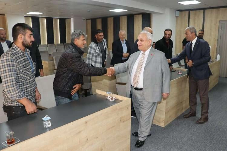 Kooperatif kurmak isteyen üreticiye tam destek haberinin görseli