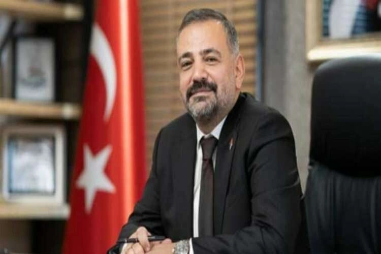 Aslanoğlu’ndan Özdağ yorumu: Aydınlığa atılmış harç