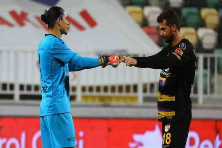 Göztepe-Bodrumspor maçının hakemleri belli oldu haberinin görseli