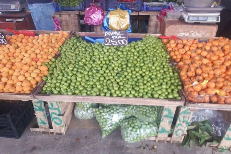 Afyonkarahisar’da semt pazarları düşüşe geçti haberinin görseli