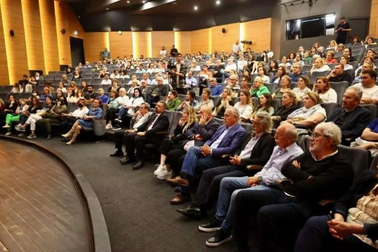 Konak’ta gönüllü ordusu 2. tura hazır haberinin görseli