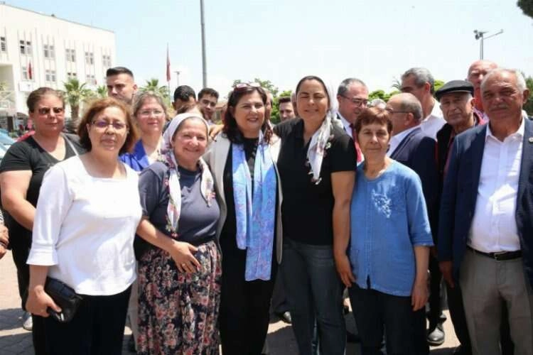Başkan Çerçioğlu, semt pazarını ziyaret etti haberinin görseli