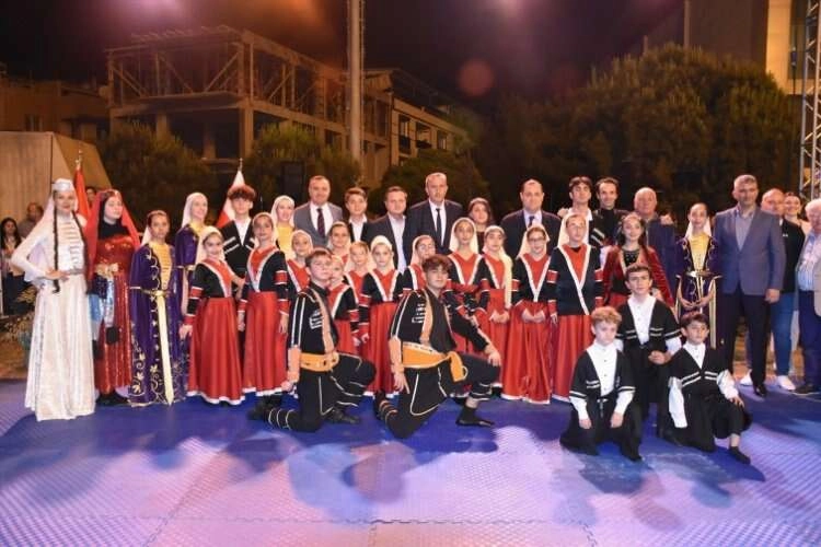 Kemalpaşa'da Gürcü Dostluk Gecesi haberinin görseli