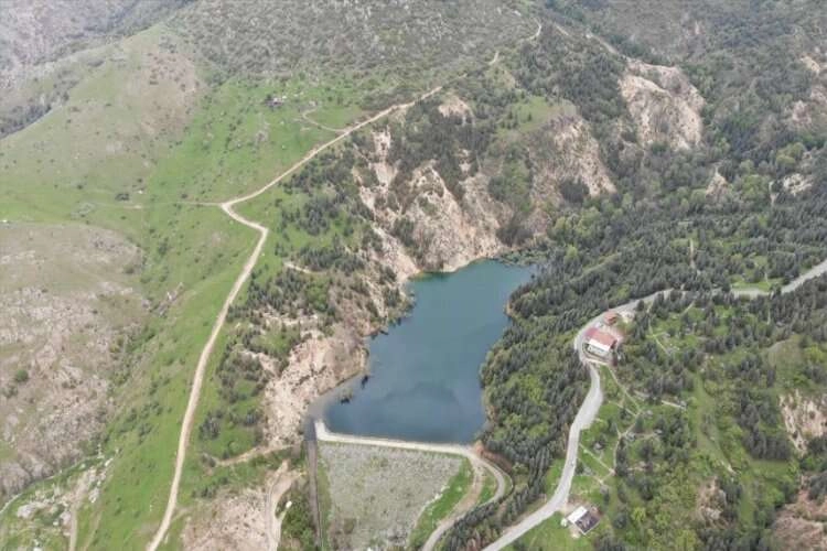 Afyonkarahisar'daki sulama göletlerinin seviyesini yükseldi haberinin görseli