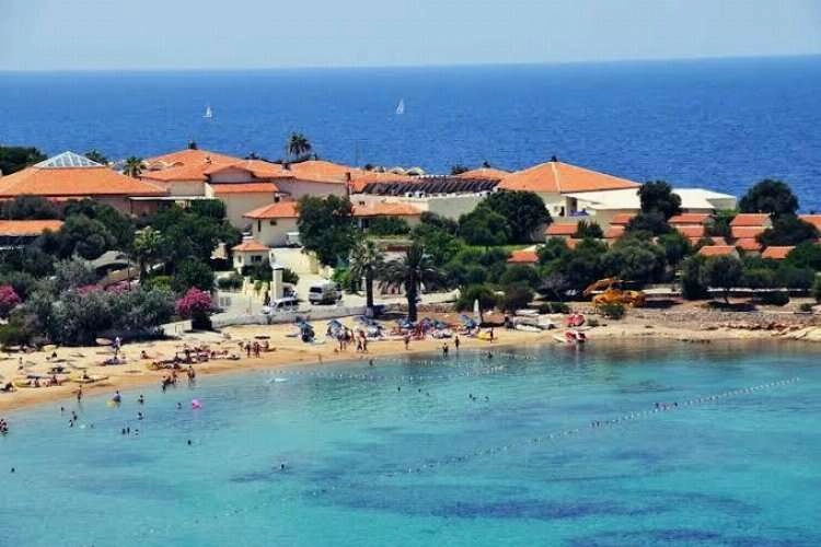 İzmir'in mavi bayraklı plajları (2023 yılı güncel listesi) haberinin görseli