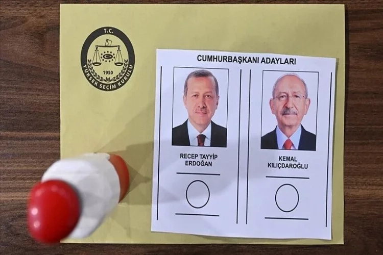 Türkiye yarın Cumhurbaşkanı Seçimi için sandık başına gidecek haberinin görseli