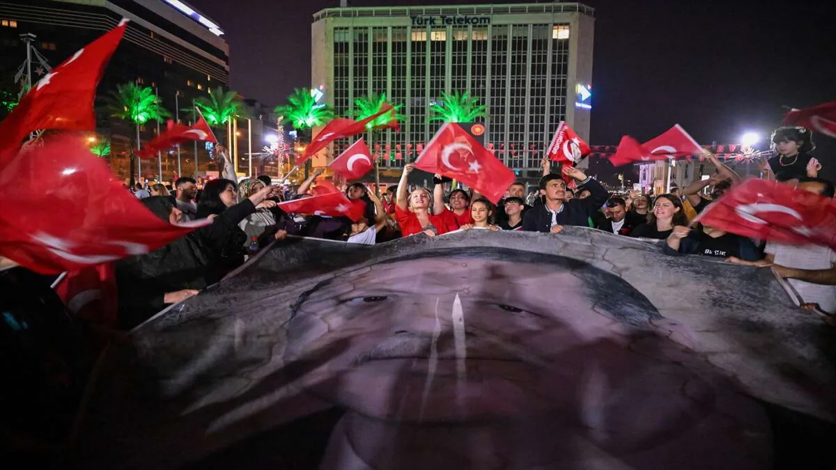 Cumhurbaşkanlığı seçimi sonrası İzmir'de kutlama - 1767