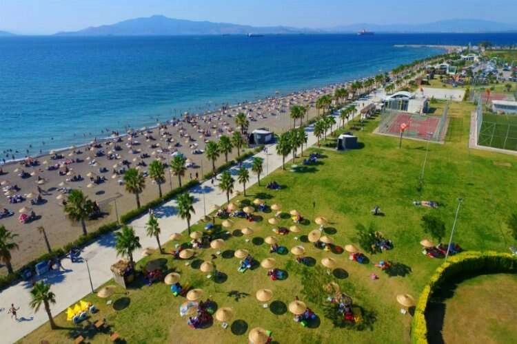 İzmir Ağapark'ta tatil sezonu açılıyor haberinin görseli