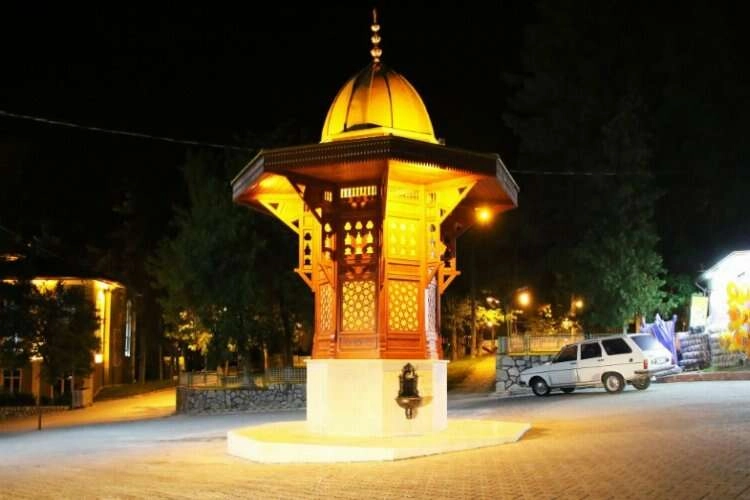 Kütahya'da Osmanlı çeşmesi beğeni topladı haberinin görseli