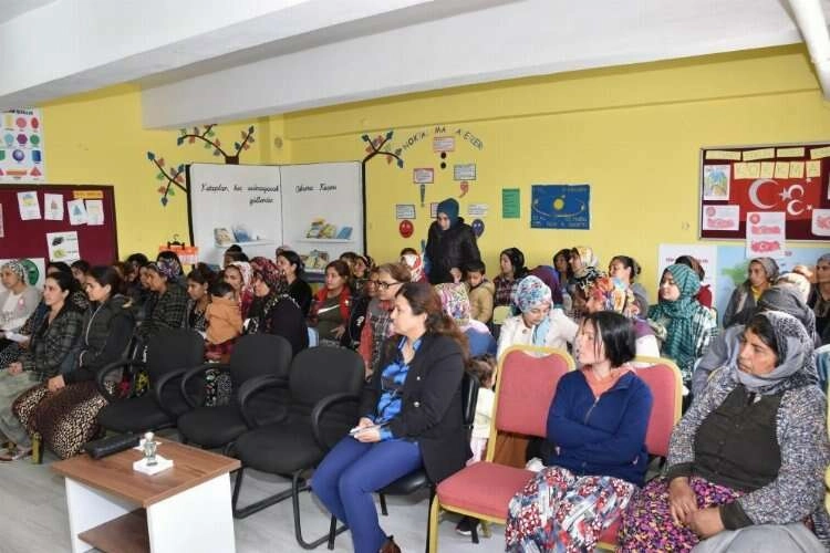 Aydın'da 'Kadın Sağlığı Eğitim Projesi' devam ediyor haberinin görseli