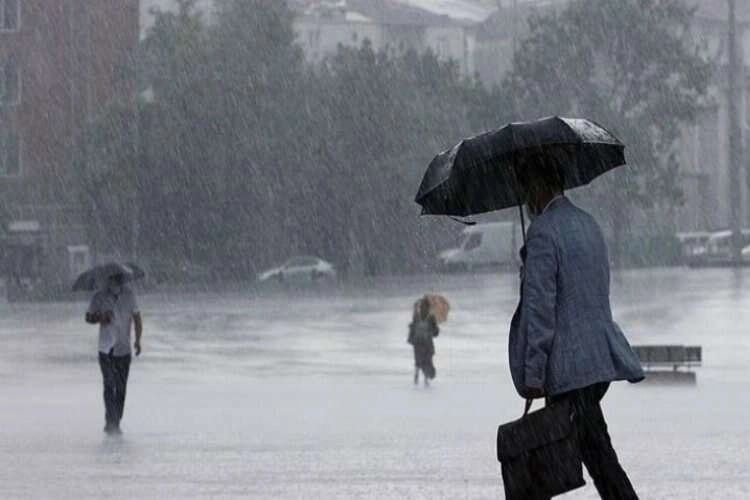 Manisa'da sağanak su baskınlarına yol açtı haberinin görseli