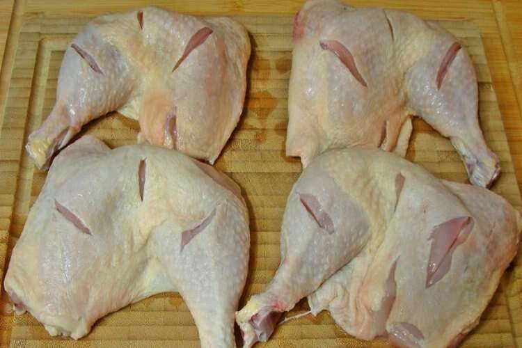 Bozuk etleri çamaşır suyu ile yıkadılar haberinin görseli