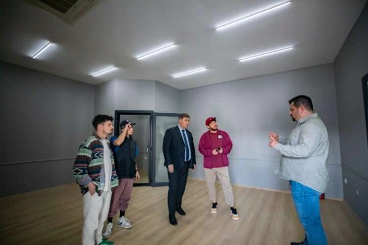 Karşıyaka'dan genç yeteneklere kayıt stüdyosu haberinin görseli