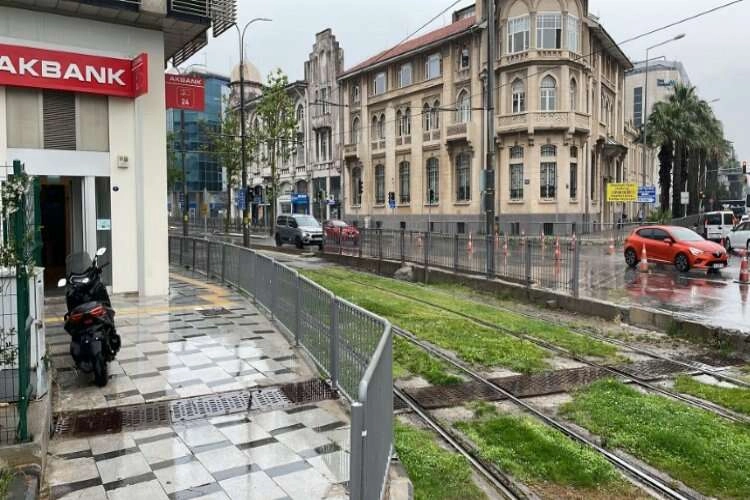 İZSU’dan su taşkınlarına karşı yağmur mesaisi haberinin görseli