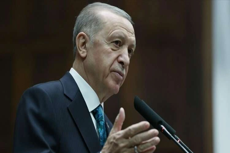 Cumhurbaşkanı Erdoğan, mecliste yemin etti haberinin görseli
