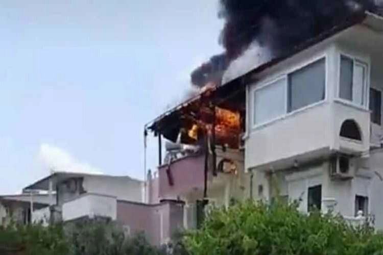 Aydın'da çıkan ev yangını korkuttu haberinin görseli