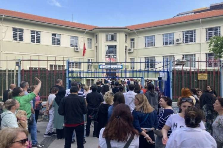 İzmir'de LGS heyecanı haberinin görseli