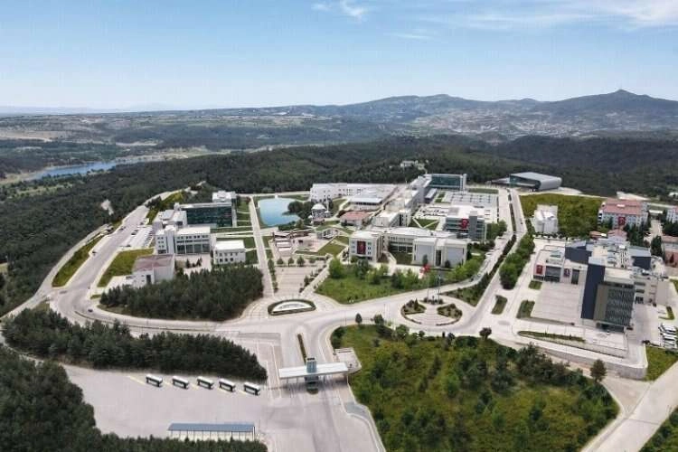 Uşak Üniversitesi ilk bin arasında yer aldı haberinin görseli