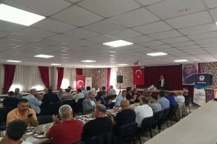 Salihli Eğitim Bir-Sen yönetimi buluştu haberinin görseli