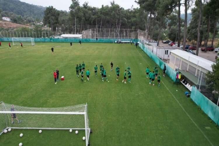 Akhisar’da final maçı heyecanı yaşanacak haberinin görseli