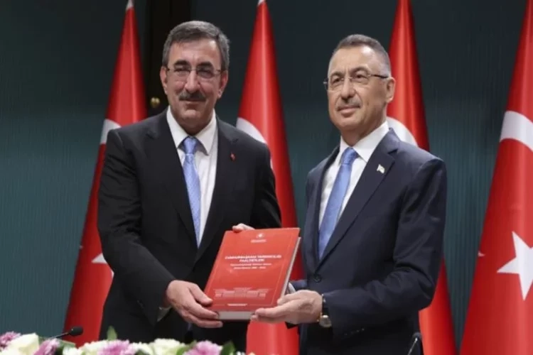 Cumhurbaşkanlığı Yardımcılığında devir teslim haberinin görseli