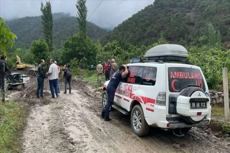 Amasya’da sel felaketi can aldı!