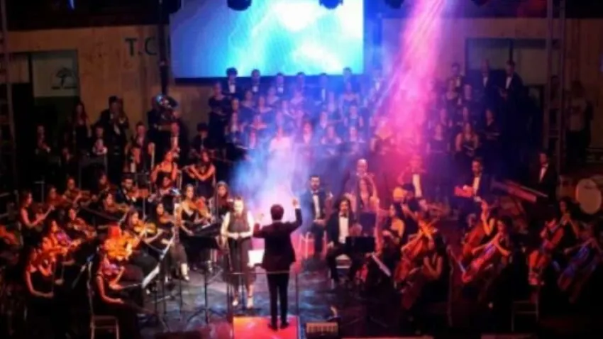 Hatay için İzmir'de sahneye çıkacaklar haberinin görseli