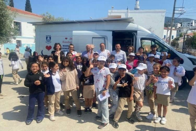 Bodrum Belediyesi sokak hayvanları için bilinçlendiriyor haberinin görseli