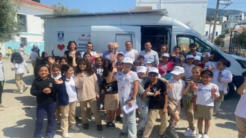 Bodrum Belediyesi sokak hayvanları için bilinçlendiriyor haberinin görseli