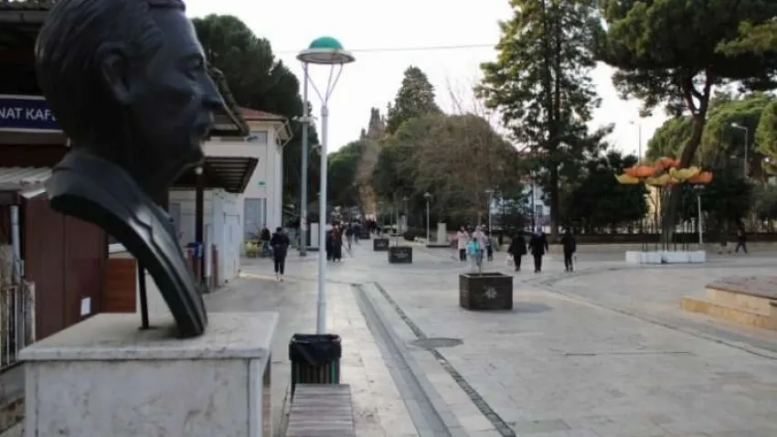 Kültür Sanat Sokağı, Efeler’in sokaklarını süslüyor haberinin görseli