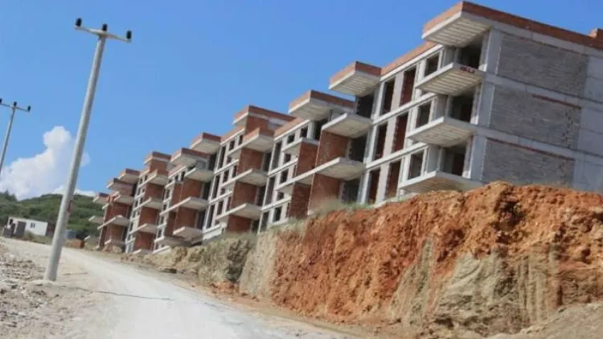 Kuşadası’nda inşaat sayısı gün geçtikçe artıyor haberinin görseli