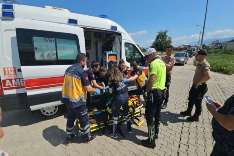 Nazilli'de trafik kazası: Ölü ve yaralılar var haberinin görseli