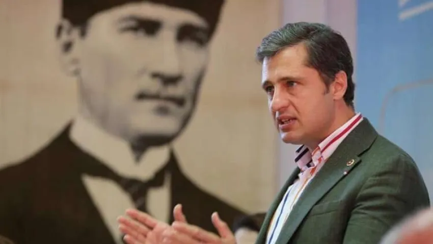 CHP İzmir Milletvekili Deniz Yücel'den teşekkür turu