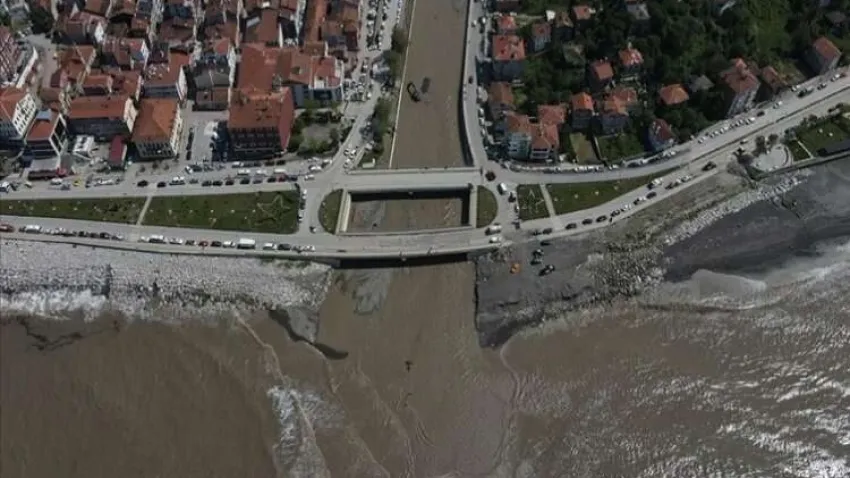 Kastamonu'da denizin rengi değişti