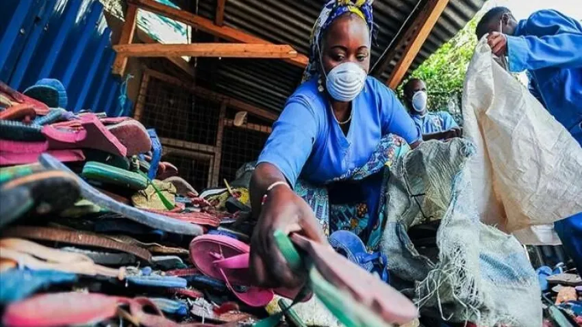 DSÖ uyardı: Afrika'da plastik kullanımı artıyor haberinin görseli