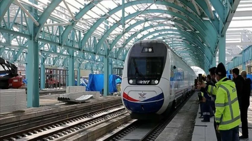 Ulaştırma ve haberleşmede yatırımlar devam ediyor