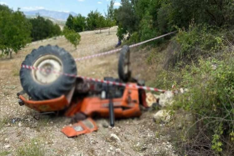Manisa’da traktör kazası: 1 ölü haberinin görseli