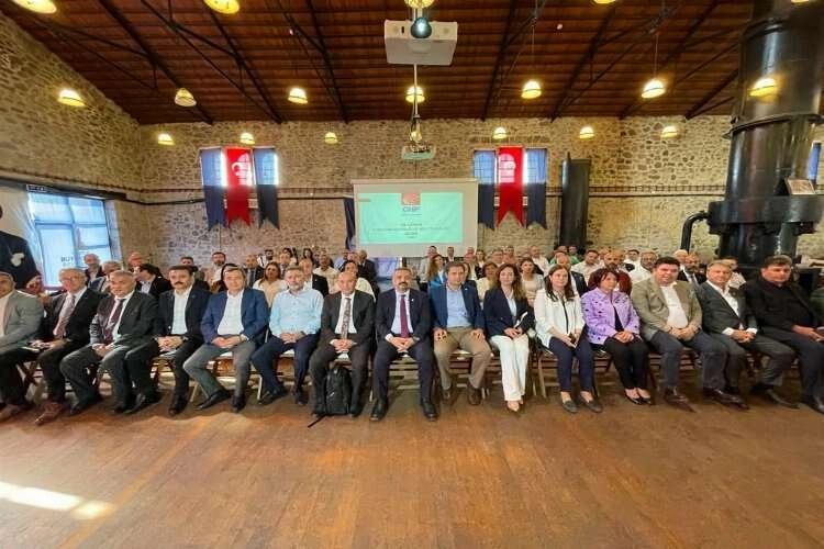 CHP İzmir’de kritik zirve toplantısı haberinin görseli