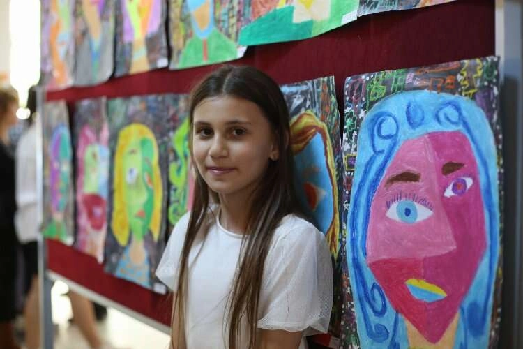 Aydın'ın yetenekli kursiyerleri eserlerini sergiledi haberinin görseli