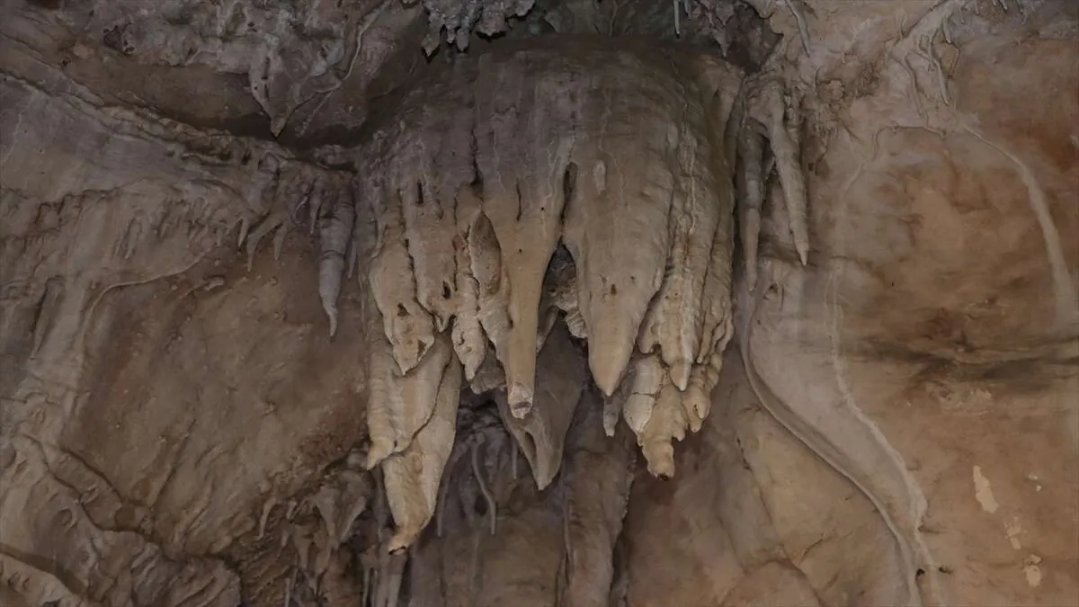 Börtlüce Mağarası turizme kazandırılacak - 1807