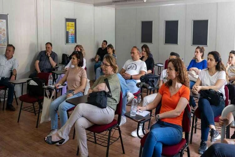 İZSU’dan kapalı alan çalışma eğitimi haberinin görseli