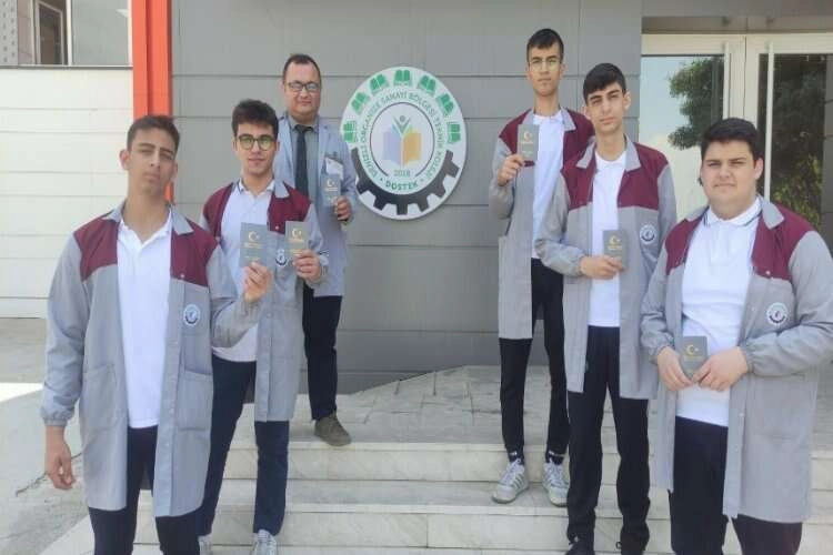 40 günlük staj için yurt dışına çıkacaklar haberinin görseli