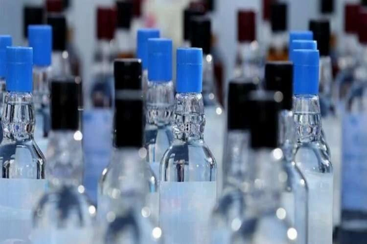 Rusya'da sahte alkol can aldı haberinin görseli