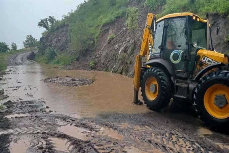 Ordu'da 94 noktada heyelan etkili oldu haberinin görseli