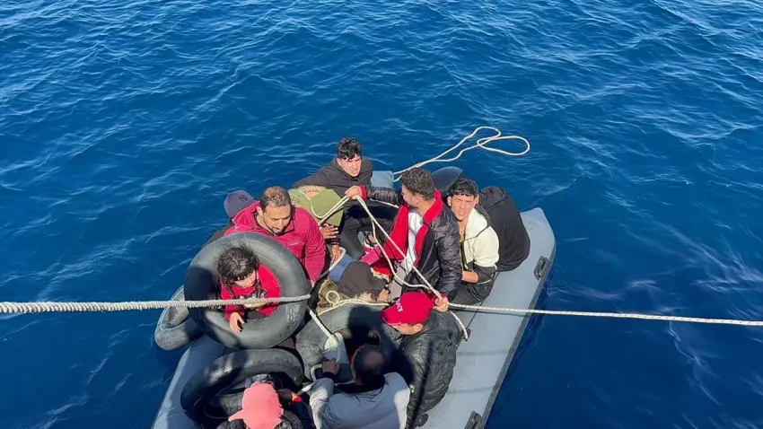 DÜZENSİZ GÖÇMENLER