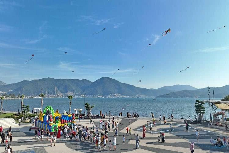 Fethiye'de Uçurtma Şenliği düzenlendi haberinin görseli